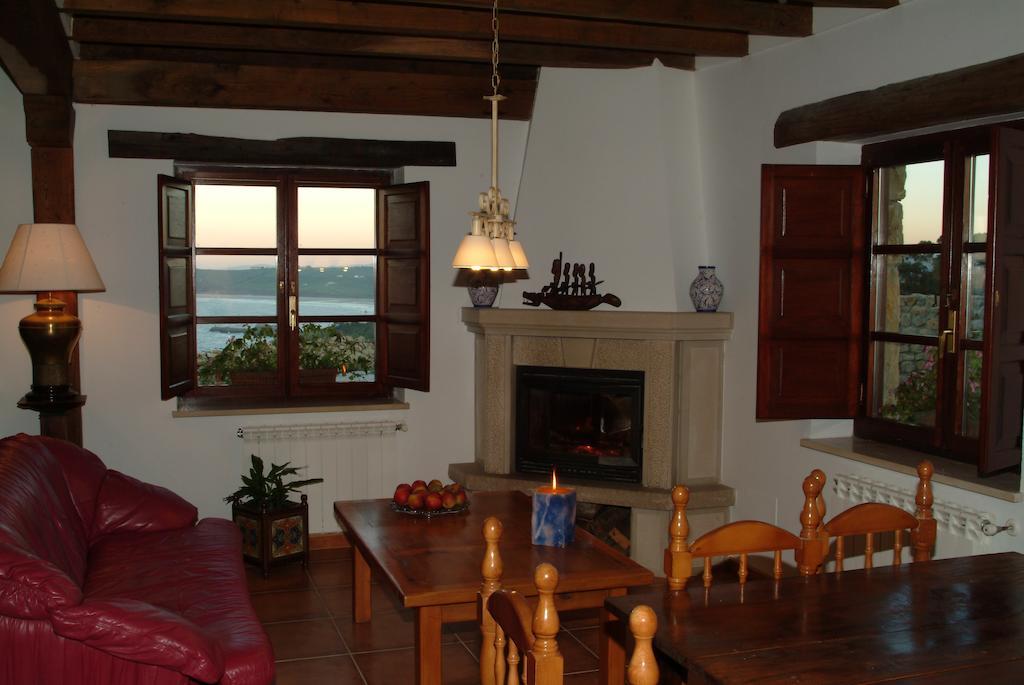 Hospedaje El Somante (Adults Only) San Vicente De La Barquera Room photo